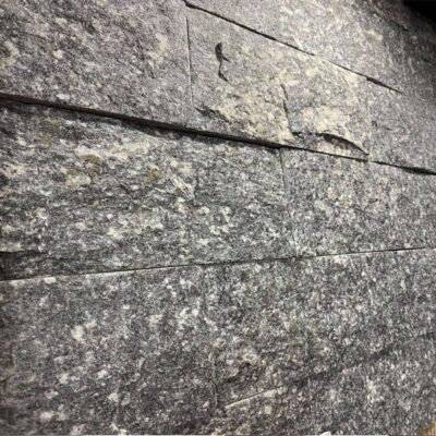 MIRACEMA NEGRA – GNEIS 23X11,5 CM